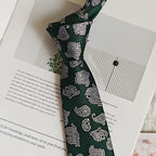 Men’s Necktie with Paisley Pattern